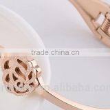 Fashion 18k Rose Gold Zircon Bracelet Beautiful Camellias Titanium Bangle Jewelry thumbnail-4