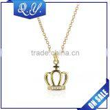 18K Gold Plated Pendant Jewelry Rhinestone Inlaid Noble Queen Jewelry Necklace thumbnail-2