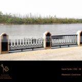 Vintage Victorian Cast Iron Balcony Grill thumbnail-1