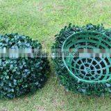 Plastic Grass Ball Ornament Factory Price Artificial Grass Topiary thumbnail-2