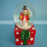 Polyresin material and water globe craft for christamas home decoration