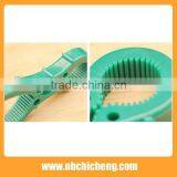 6 in 1 Plastic Multi Opener Easy Twist Jar Opener thumbnail-3