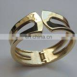 Low Price High Quality Custom Beautiful Bracelet/Hand Catenary thumbnail-4