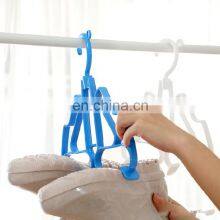 Space Saver Multi Purpose Wall Mount Display Logo Swing Handbag Shoe Custom Plastic Hanger thumbnail-5