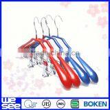 Broad-shouldered Suit Hanger With Clips Slip-resistant thumbnail-1