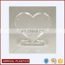 Heart Shaped Magnetic Acrylic Wedding Photo Frame thumbnail-5