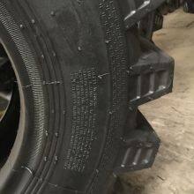 Small Loader Tyre 750-16L-3/E-3 7.50/825/20.5/70-16 Solid Semi-solid thumbnail-3
