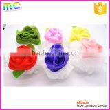 Different Color Mesh Rose Flower With Green Leaf Bath Mitten Sponge thumbnail-1