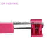 Colored Rubber Plastic Bottom Pants Hangers thumbnail-3