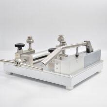 HS721 Pneumatic Pressure Comparison Pump thumbnail-2