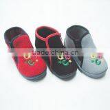 Slippers thumbnail-1