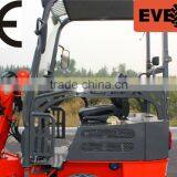 Everun ER06 Hydrostatic Driving 600KG Loading Capacity Mini Loader thumbnail-5
