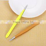Factory Price High Quality Spraying Plastic Eyebrow Tweezer in Beauty Salon thumbnail-6