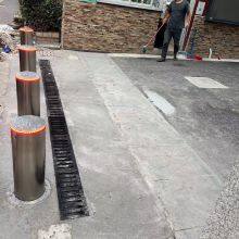 UPARK Professional Supplier 219*600mm Prevent Violent Collisions Traffic Safety Single Automatic Rising Bollard With Led Light thumbnail-1