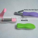 Nail Clipper in Plastic Case thumbnail-1