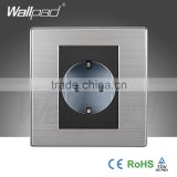 2015 China Wholesaler Wallpad Luxury Wall Light Switch Panel 16A EU Socket German Switch Outlet