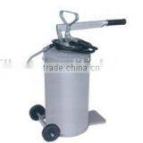 Grease Bucket With Pump GPT16L12