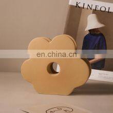 Wholesale INS Bud Vase Ceramic Art Geometric Flower Shape Floral Moranti Wedding Centerpieces & Table Decorations Ceramic Vase thumbnail-4