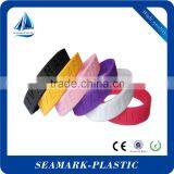 2016 Best Selling Cheap Silicone Wristbands With Logo Debossed thumbnail-1