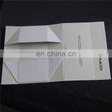 New style folding box made of rigid board paper with magnet closure white box