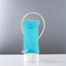 2L TPU Large Capacity Hydration Bladder Outdoor Portable Water Bag Camping thumbnail-3