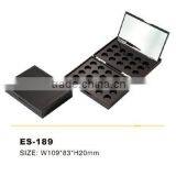 ES-189 Eye Shadow Case With a Mirror