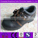 PU Injected Black Embossed Safety Shoes for Crews thumbnail-1