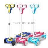 Childrentoy Breaststroke Scooter With Music and Lights/ 4 Wheels Kick Scooter