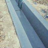 Cast-in-place Channel Forming Machine Highway Side Ditch Channel Sliding Form Machine Self-propelled U-shaped Channel Repairing Machine thumbnail-4