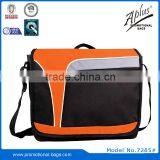 Promotional Waterproof Sided Pattern Classy Messenger Bag With Handle thumbnail-6