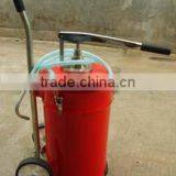 Electric Grease / Oil Pump thumbnail-4