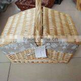 Empty Wicker Gift Basket With Lid and Handle thumbnail-1