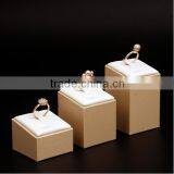 High End Cusotmized Design Luxury Jewelry Displays Set thumbnail-4