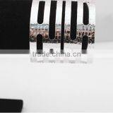 Fashion Iron Gold Hollow Bangle Cuff Bracelet for Women thumbnail-5