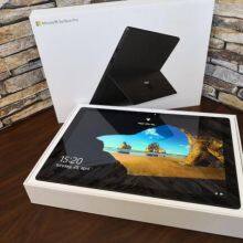 New Arrival For Microsoft Surface Pro 6 8th gen i5 256GB Wi-Fi 12.3in - Silver (Intel Core i7 - 64 GB RAM)