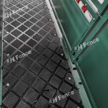 High Quality New Hydraulic Cattle Crush With Weighing Scale Essential Cow Farm Equipment thumbnail-4