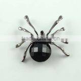 Fashion Brooch thumbnail-1