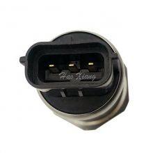 Haoxiang Auto Parts Oil Pressure Sensor KM11 4436271 For HITACHI Excavator thumbnail-2