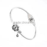 Classical Design Four Clover Diamond Stainles Steel Bangle thumbnail-5