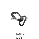 Plastic swivel hook clips