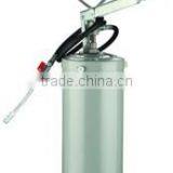 Grease Bucket With Pump GPT06L02 thumbnail-1