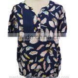 Feather Print Short Sleeve With Straight Line Pattern V-Shape Collar Cotton Ladies Blouse Top