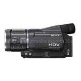 Sony HDR-HC1 2.8MP High Definition MiniDV Camcorder W/10x Optica thumbnail-1