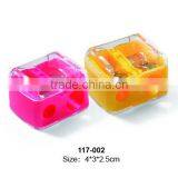 Transparent Pencil Sharpener With Lid thumbnail-1