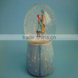 Special Deisgn Wedding Decoration Lover Water Globe Made of Resin Material thumbnail-1