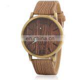 Unisex Student Teens Vintage Imitation Wood Strap Watch thumbnail-5