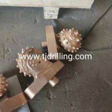SELL 8.5INCH Single Roller Bit C/w Bearing and Carbide Insert IADC 637 or IADC 737 USED for 100mpa Hard Rock