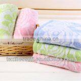 Pure Cotton no Twist Bamboo Fiber Elegant Flower Jacquard Towel