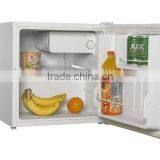 Mini Fridge thumbnail-1