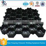 Plastic Grass Paver thumbnail-1